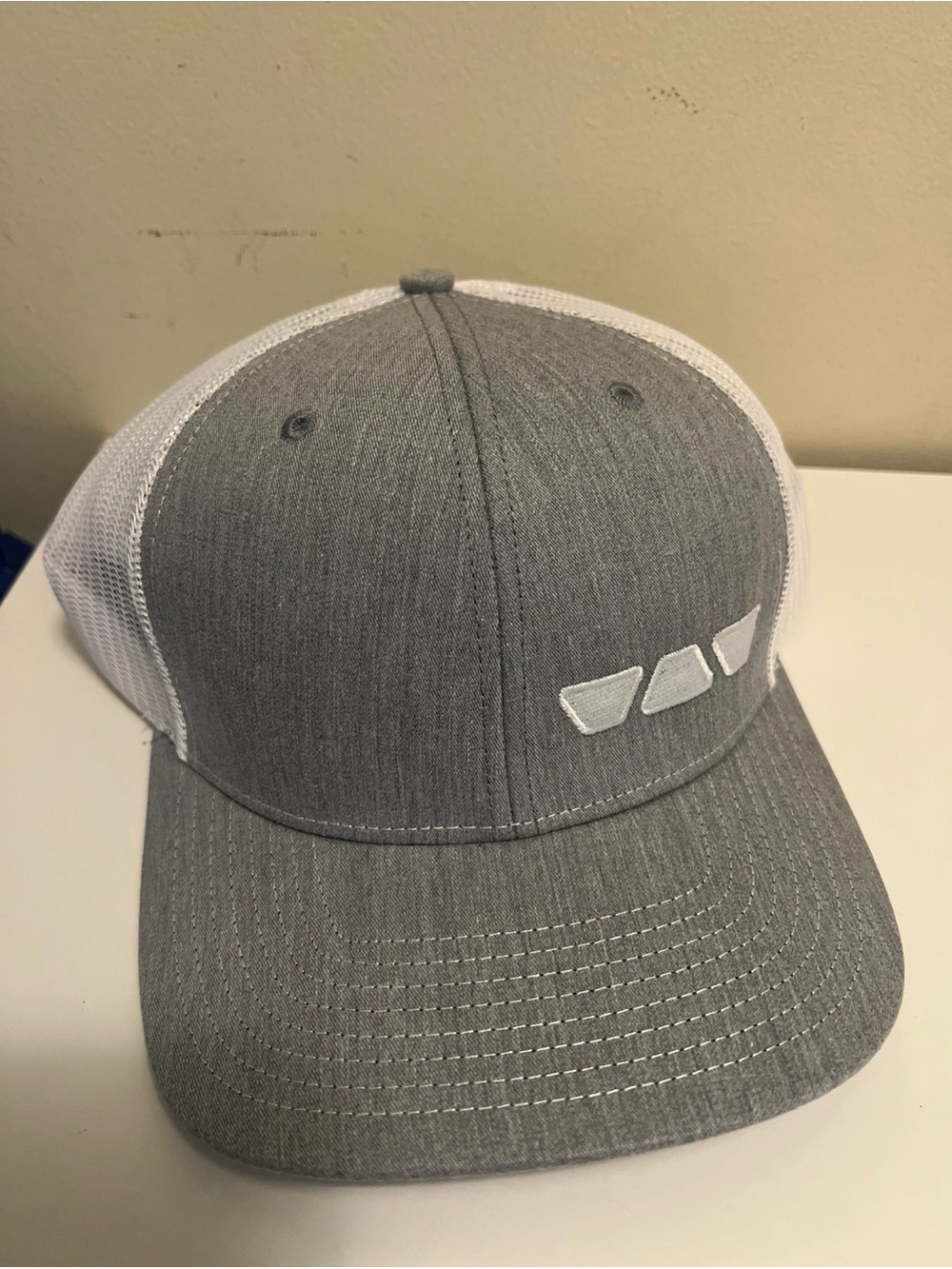 Gray and White Trucker Cap - Men’s Classic Mesh Snapback